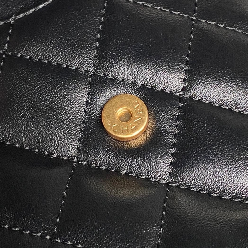 Ch**el 25c hobo bags